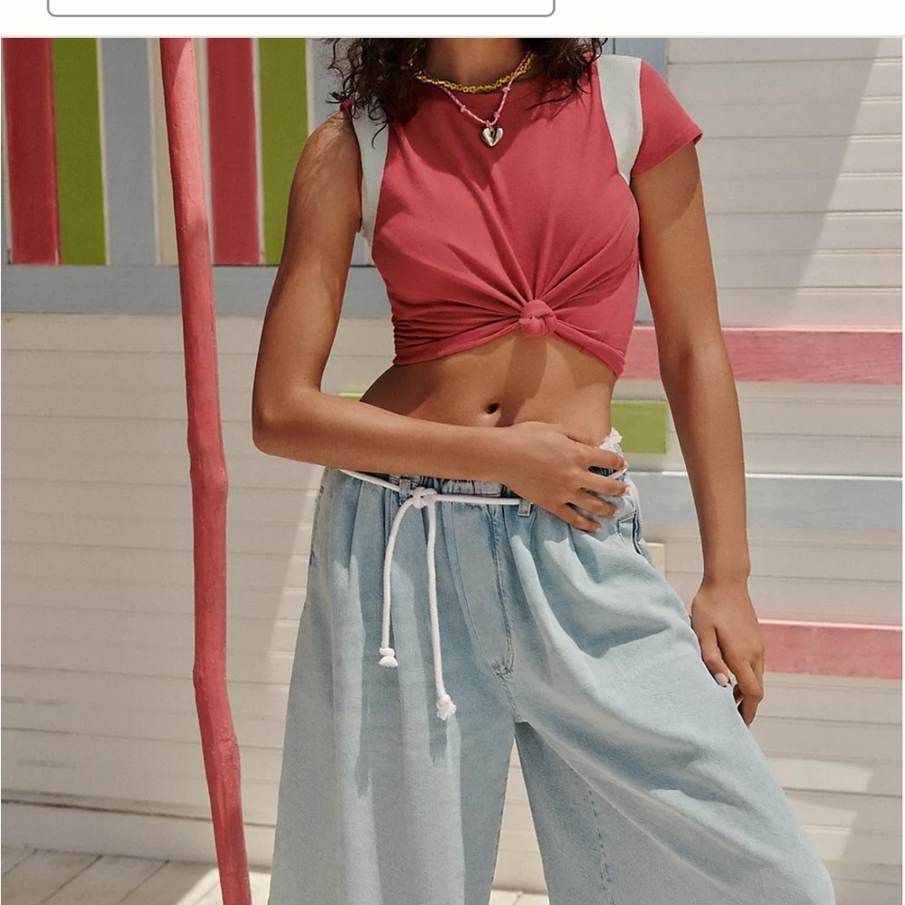 Anthropologie Pilcro Cropped PJ Wide Leg Jeans Large. Worn a couple of times - Picture 5 of 5